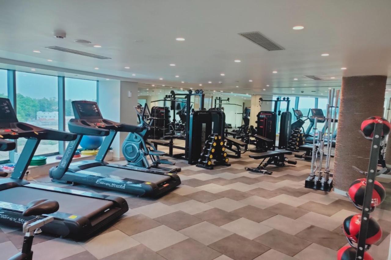 Radisson Hotel Bareilly Airport מראה חיצוני תמונה